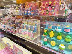 -泡泡玛特POPMART(蓝色港湾店)