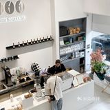 让我看看是谁还不知道这家韩系咖啡店