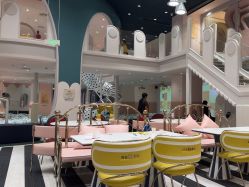 -奈尔宝家庭中心·亲子餐厅(鄞州万达店)