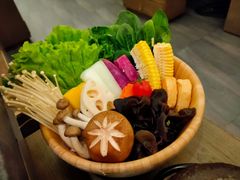 -湊湊火锅·茶憩(打浦桥日月光店)