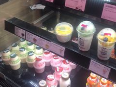 -巴黎贝甜(大宁国际商业广场店)