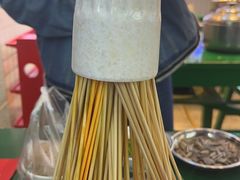 -巷子里头麻辣烫火锅串串(温江店)
