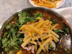 -红鼻子桂林米粉(金唐新光界店)
