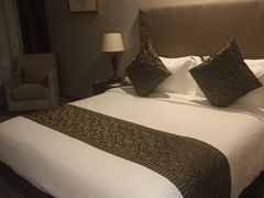 -上海如意智慧酒店(上海科学院店)