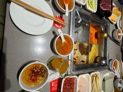 -海底捞火锅(公益西桥店)