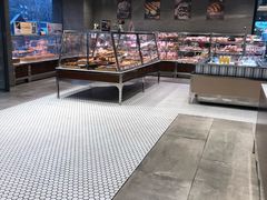 面包甜点陈列柜-巴黎贝甜(印象城店)