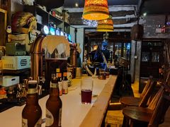 -城墙外BAR