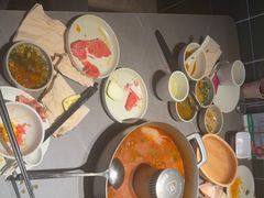 -左庭右院鲜牛肉火锅(浦江欢乐颂店)