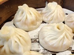 -馋三尺蟹粉小笼(人民广场店)