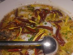 -江渔儿酸菜鱼(万科东荟城店)