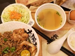-熊吞·大碗丼烧肉饭(济宁万达广场店)
