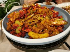 香辣干锅虾蛙-尚一汤·粤菜海鲜(环球港店)