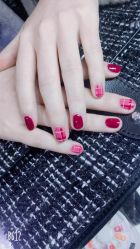 -U mi Nail美甲工作室
