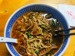 -沪西老弄堂面馆(定西路店)