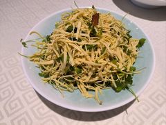 -顺峰海鲜酒楼(省府店)