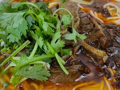 牛肉面-耙豌豆重庆小面