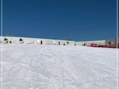 -华彬猛犸滑雪场