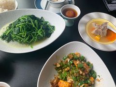 -凤凰湘语·海派湘菜(浦东旗舰店)