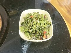 -山城家常菜铁锅炖鱼