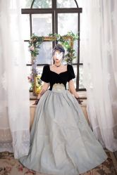 -红馆妆造(中央大街店)