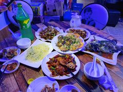 -龙湾海鲜渔村餐厅(亚龙湾店)