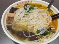 -文山荷鲜居(翠湖店)