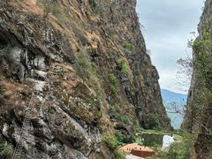 -大理苍山石门关旅游度假区
