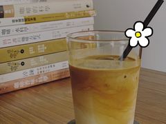 常规冰奶咖-转山咖啡(松柏社区店)