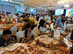-龙柏饭店-地面停车场