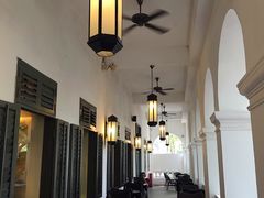 大堂-星巴克臻选(广州沙面店)