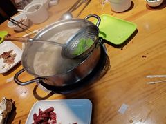-养牛邓·潮汕牛肉海鲜自助火锅(广州店)