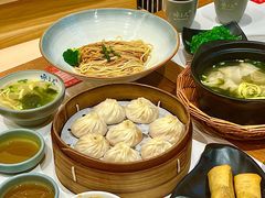 -馋三尺蟹粉小笼(人民广场店)