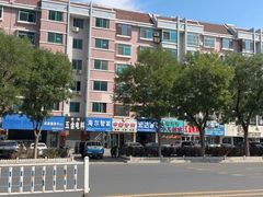 -万隆广场(昆仑大街店)