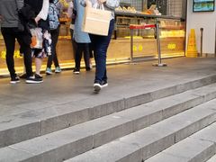 -鲍师傅糕点(江苏路店)