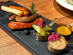 香肠拼盘-格鲁·秀色Georgia’s Feast