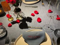 -弦月窗LUNETTE BY AMANDA(复兴路店)