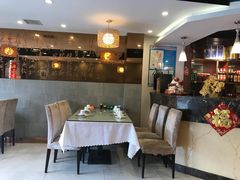 -黄家饺子东北特色菜馆(湖滨商业街店)