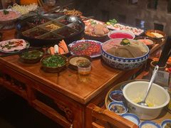 -周小明火锅(黑金冠社区店)