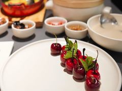 樱桃鹅肝-小大董·烤鸭(观景餐厅·南京西路店)