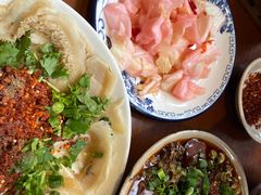 -谢老五跷脚牛肉·非遗传承店