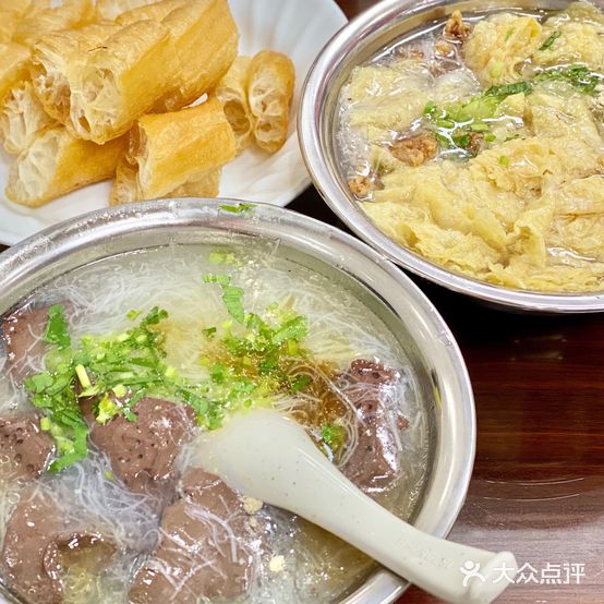 献啊仕公岭面线糊店