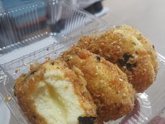 -拢香糕点(万达店)