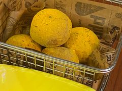 -BHC炸鸡(明洞总店)