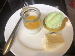 -大中华希尔顿酒店-念自助餐·海南美食·三文鱼