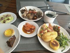 -抱海大酒店自助餐