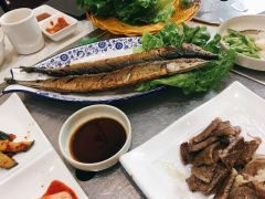 烤秋刀鱼-茶母韩国料理·烤肉(新港西路店)