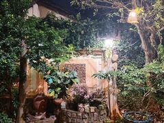 -Lam Vien Restaurant