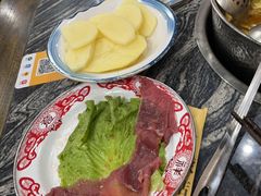 -乳仔牛牦牛汤锅 烤羊排(松潘古城店)