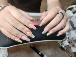 -Nail Me美甲美睫