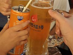 -何师烧烤Pro ·江湖川菜·小龙虾·精酿(太古里旗舰店)